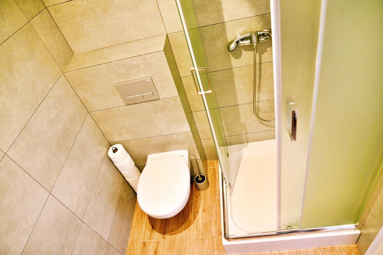 Apartamenty Lotnisko Leszno Leszno  Zewnętrze zdjęcie